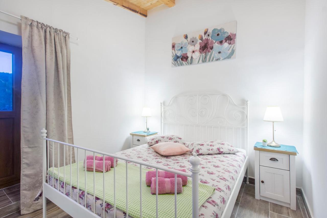 Luxury House Ivan With 4 Bedrooms Divojevici Exteriér fotografie