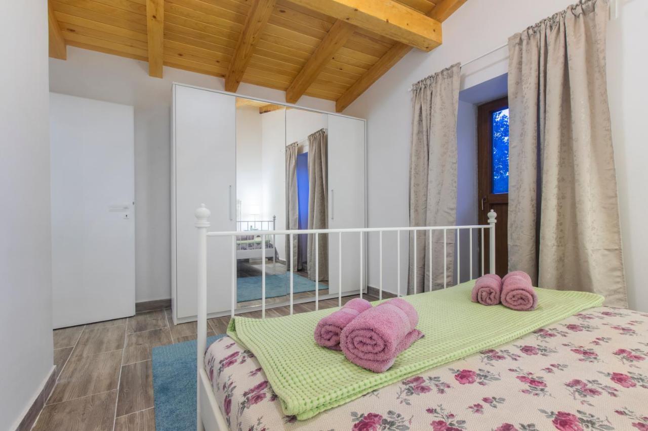 Luxury House Ivan With 4 Bedrooms Divojevici Exteriér fotografie