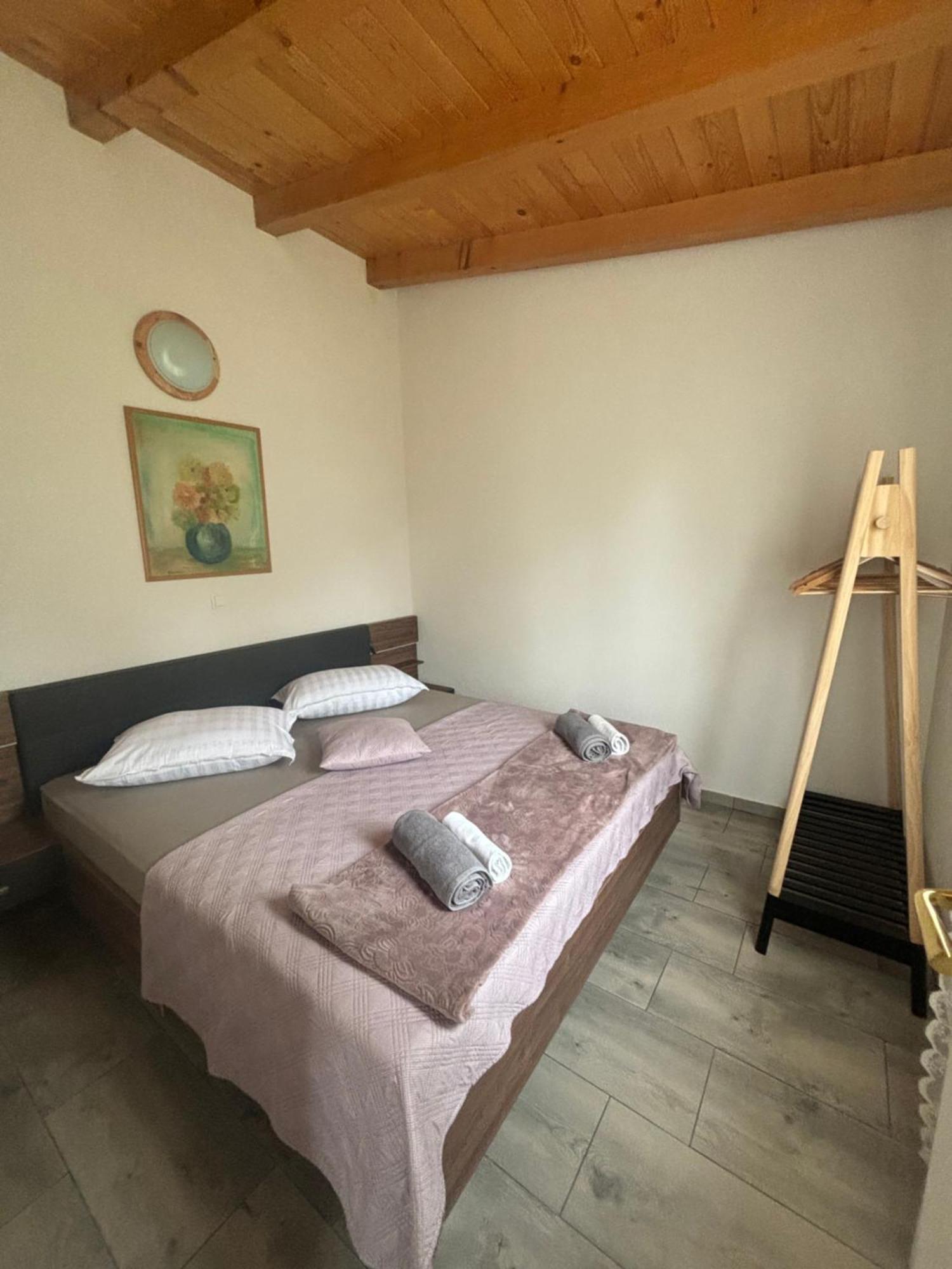 Luxury House Ivan With 4 Bedrooms Divojevici Exteriér fotografie